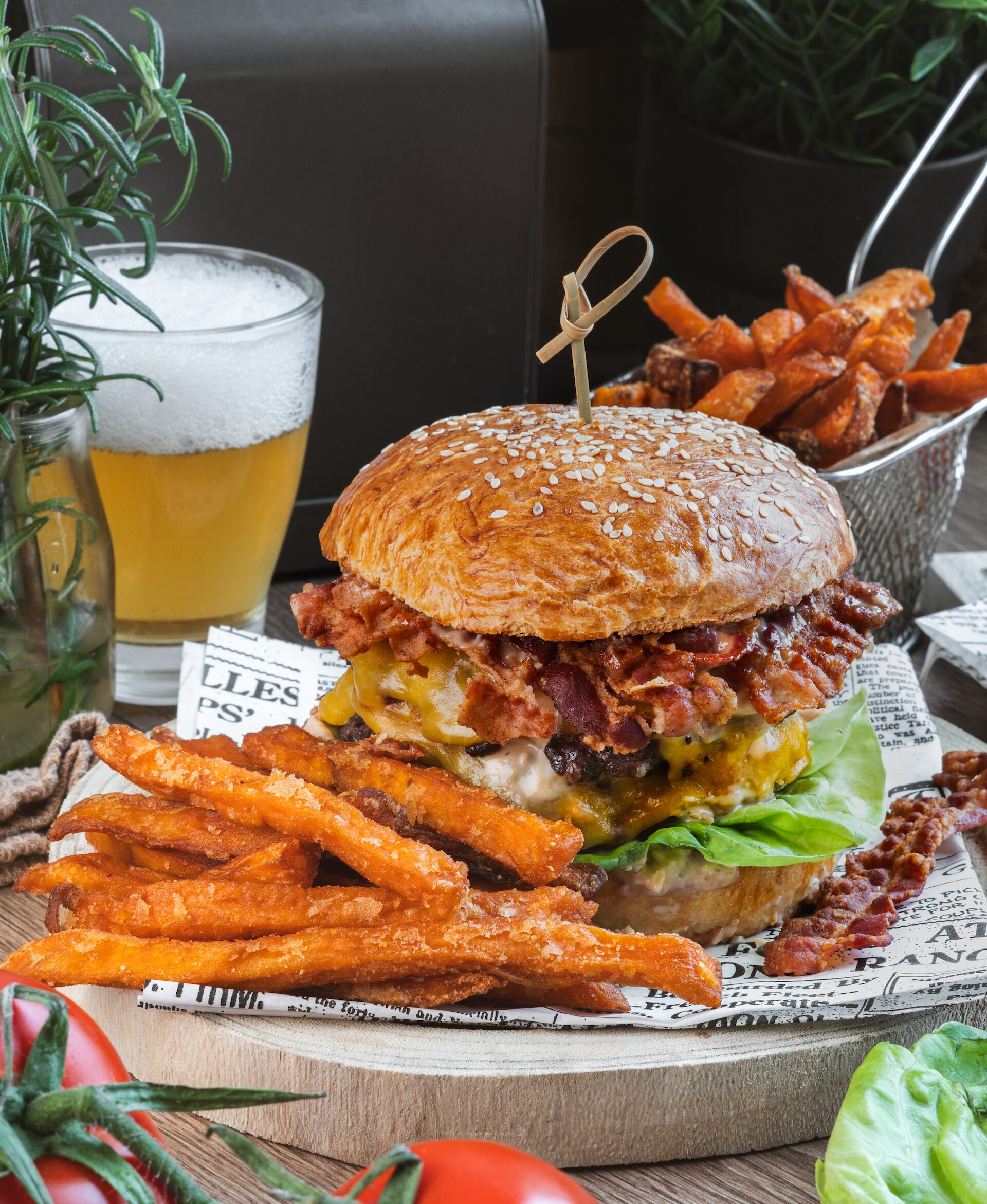 Domáci hovädzí double burger so slaninou, Domáci hovädzí double burger so slaninou